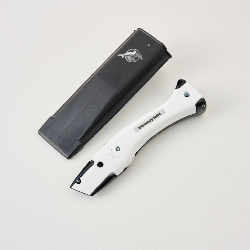 Delphin Knife 10242 with Holster – Black/White Tactical Fixed Blade