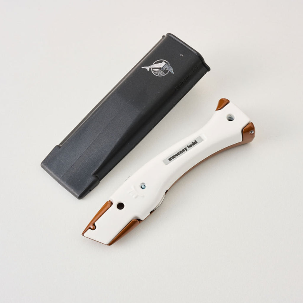 Delphin Knife 10243 with Holster – Brown/White Outdoor Fixed Blade Knife